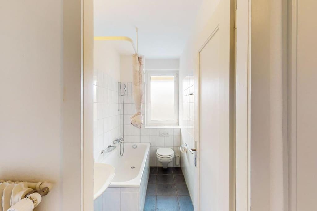 Very Spacious Studio In City Center - Parkview 4 Zurique Exterior foto