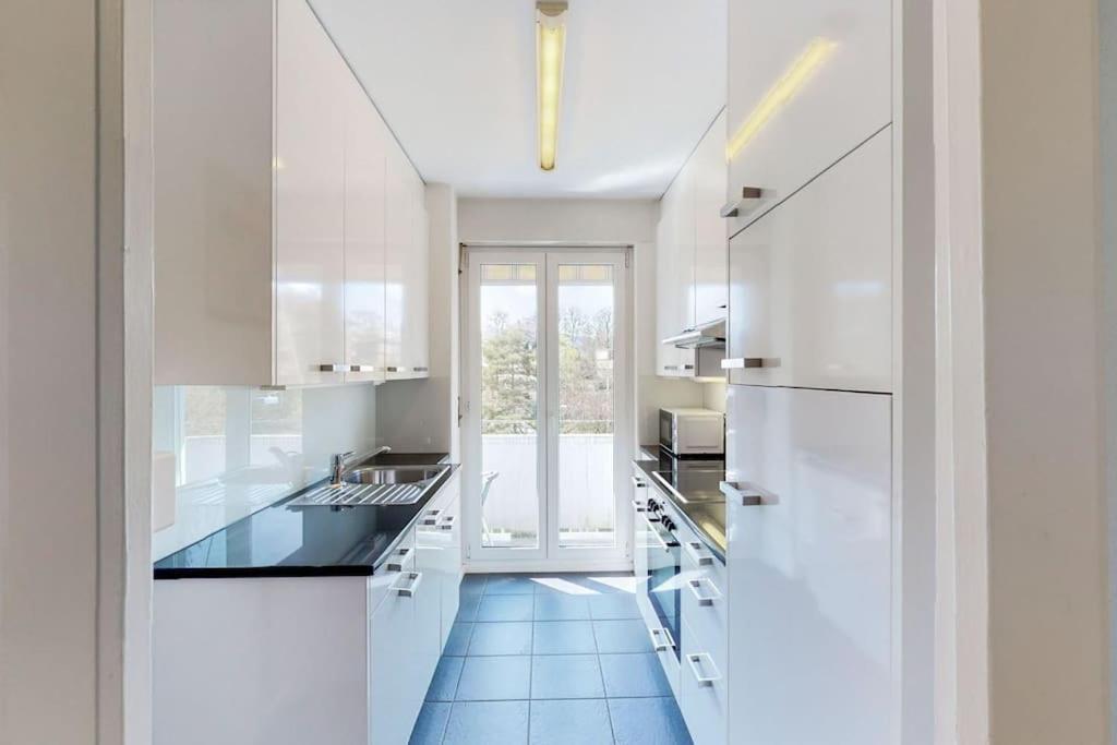 Very Spacious Studio In City Center - Parkview 4 Zurique Exterior foto